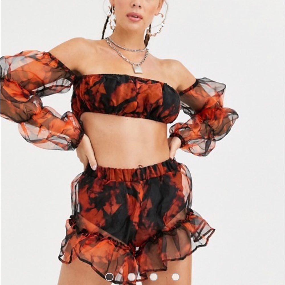 Tie dye ruffle sleeve crop top